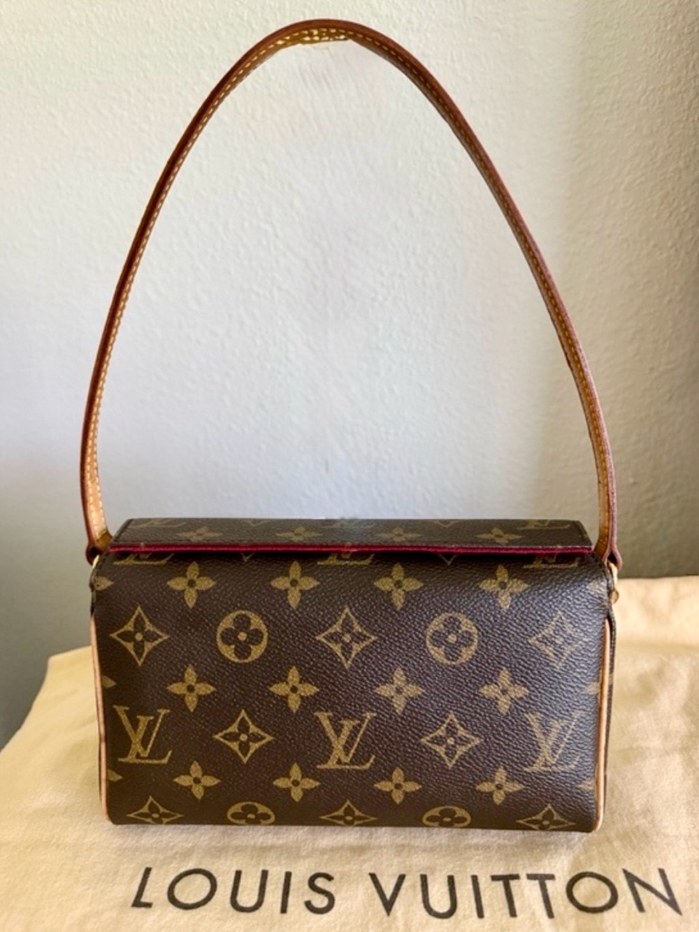 🌹VINTAGE RECITAL PURSE Louis Vuitton - PRICE FIRM